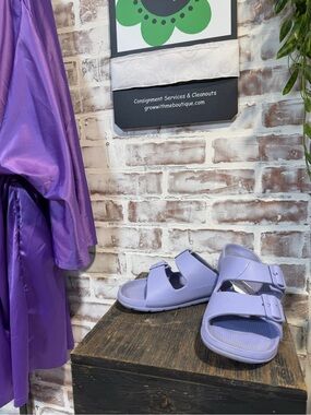 Women’s Lavender Double-Buckle Slide Sandals